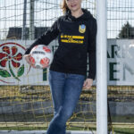 Hoody Damen – BlACK AND YELLOW